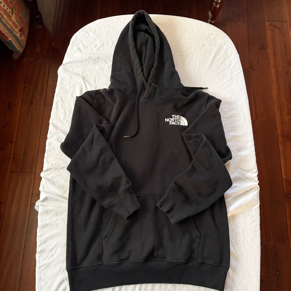 The North Face‎ Graphic Black Pullover Hoodie
